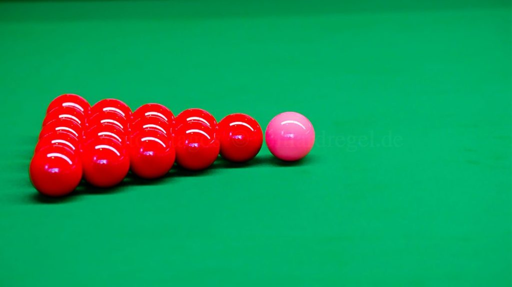 Snooker Dreieck rote Bälle und Pink © stagos billardregel.de